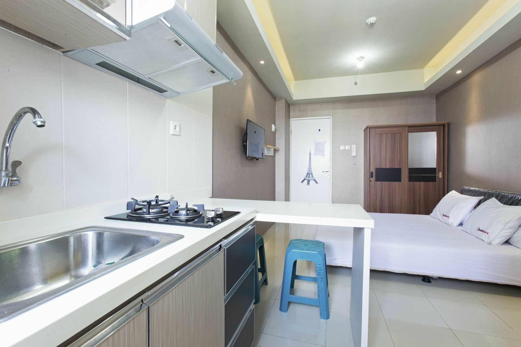 Reddoorz Apartment @ Pegangsaan Kelapa Gading 3 Jakarta Eksteriør billede